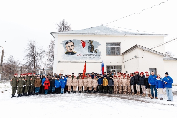 Граффити в честь ветерана Великой Отечественной войны открыли в Нижнем Новгороде